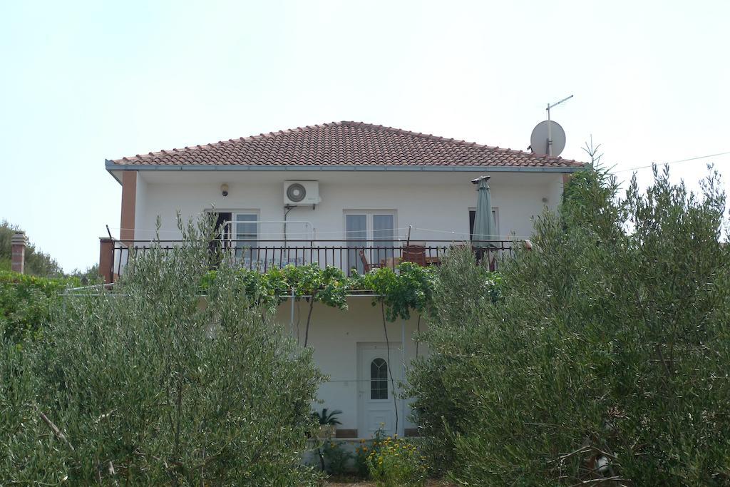 Apartments Tonka تروغير المظهر الخارجي الصورة